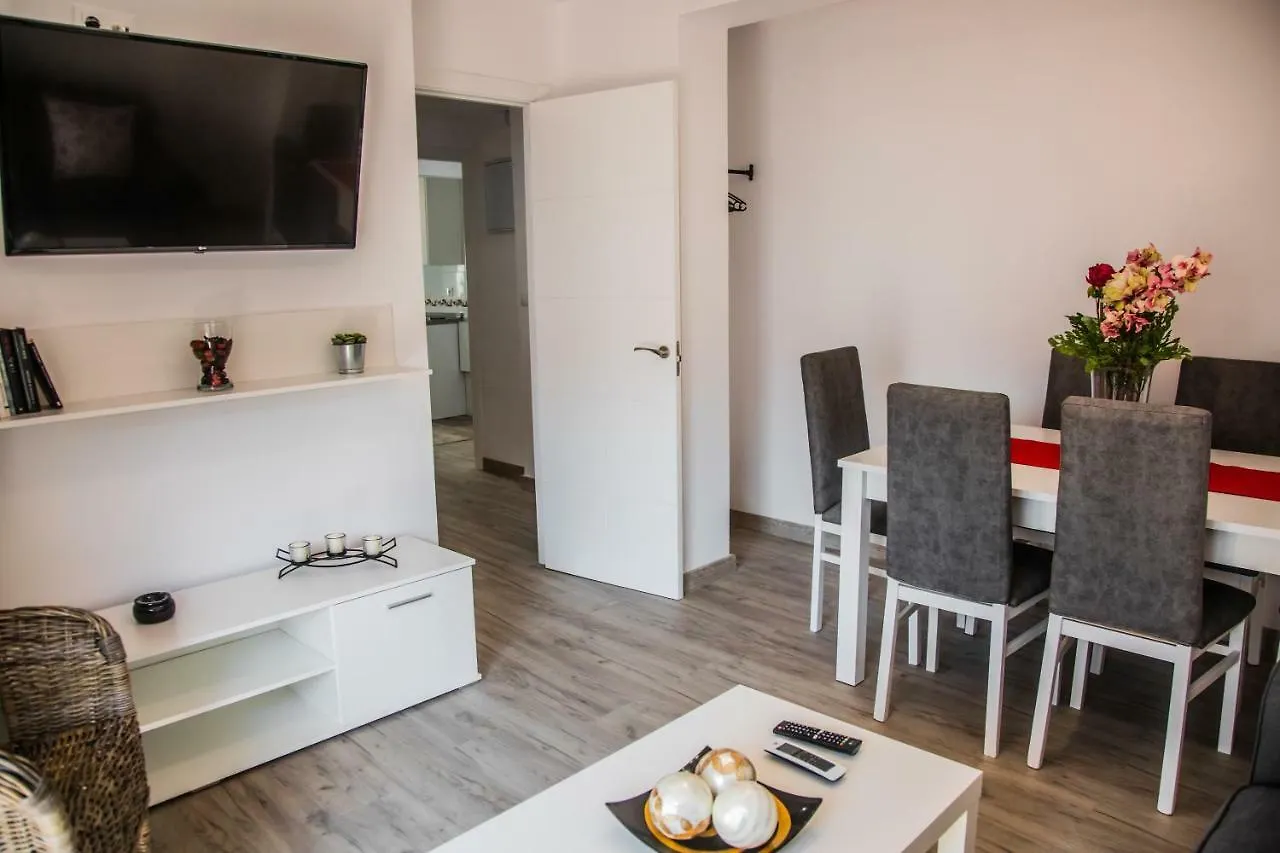 Triana Deluxe Suite Seville Holiday home